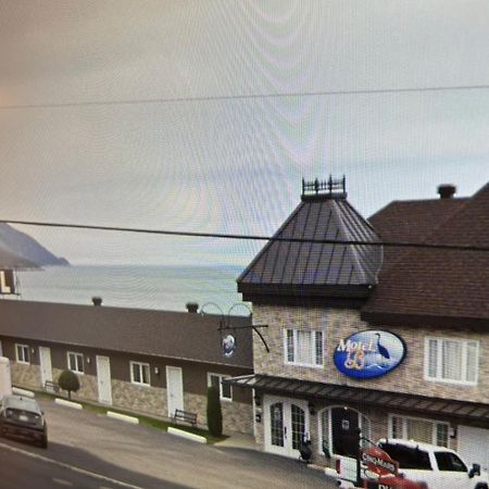 Motel Vue Belvedere Saint-Simeon  Exterior photo